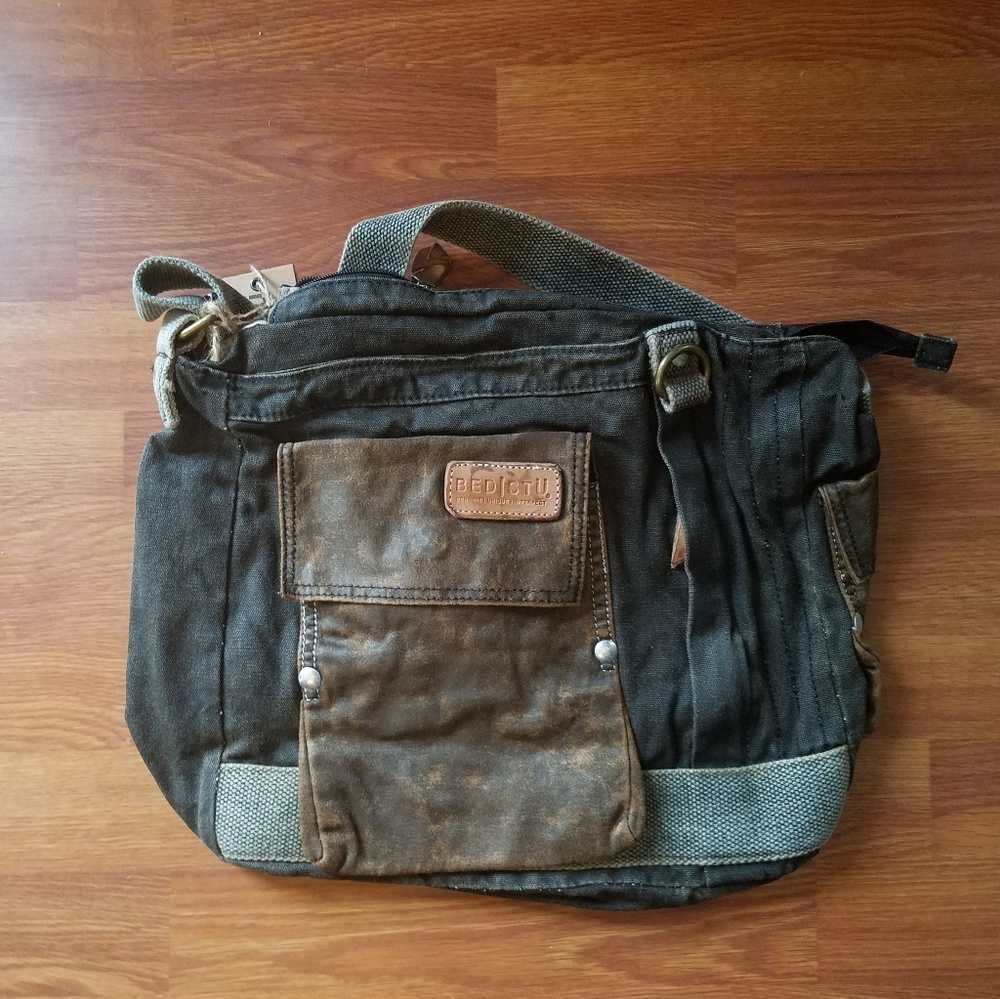 NWT BED STU Trapper John Messenger Bag - Picture 5 of 8